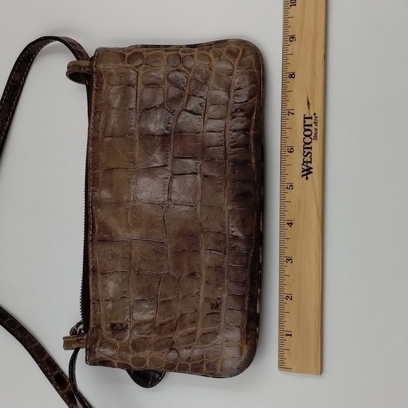 Dooney & Bourke Crocodile Embossed Beige Mini Slim Bag Bayou Collection - Picture 10 of 11